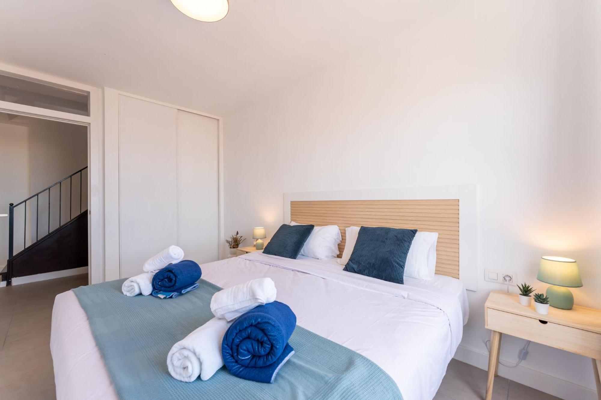 Callao Sunset Apartment, Sea View And Pool カジャオ・サルバヘ エクステリア 写真